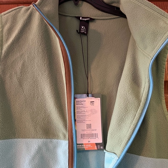 Cotopaxi Amado Fleece Vest NWT - Picture 3 of 4